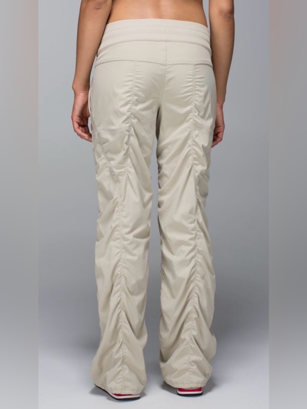 Lululemon Studio Pant II size 8 lightweigh Swift fabric thick waistband drawcord